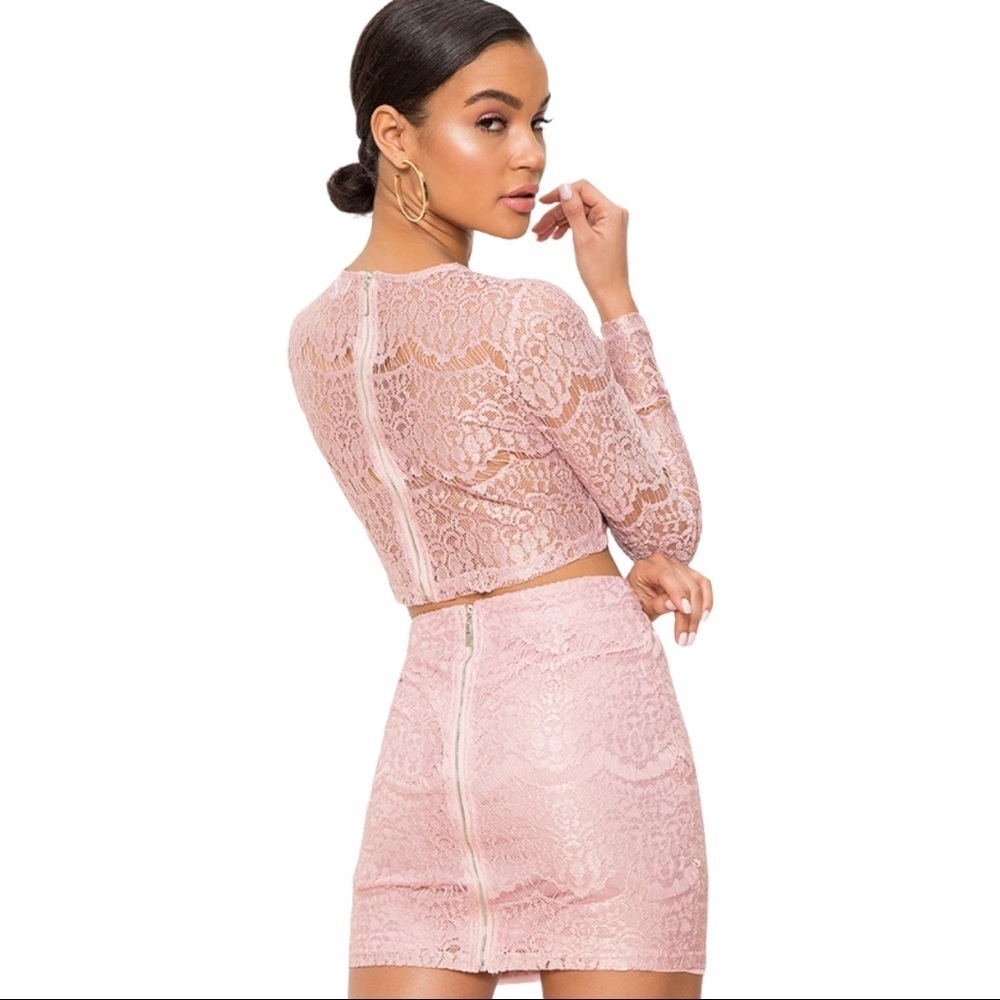 SUPER DOWN hilda pink lace barbiecore skirt set - Picture 3 of 7